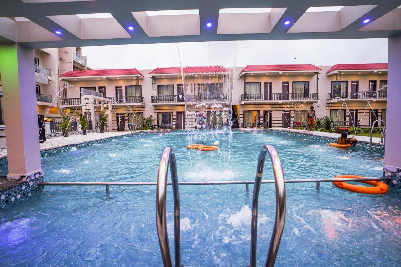 Moon Star Beach Resort Мандармани Экстерьер фото
