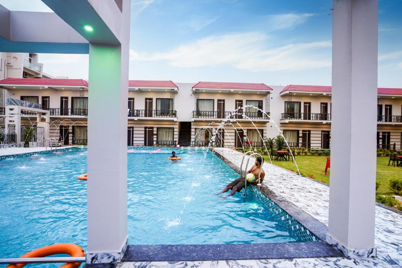 Moon Star Beach Resort Мандармани Экстерьер фото